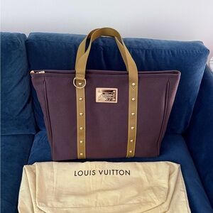 Louis Vuitton LV Cup‎ Antigua Cabas
GM Tote Bag Brown Khaki